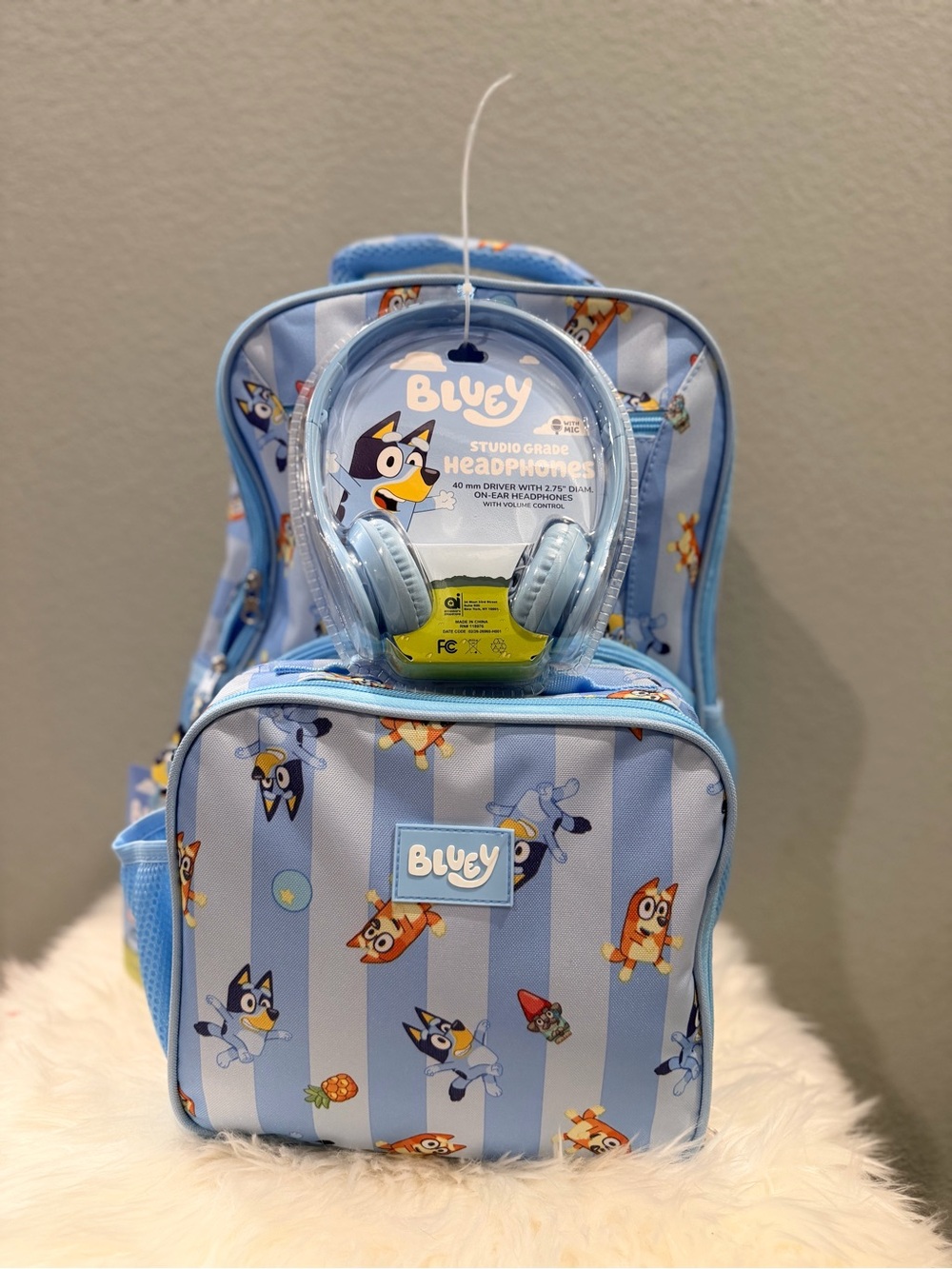 Bluey Kids Light Blue Backpack with Matching Headphones & Lunch Box
